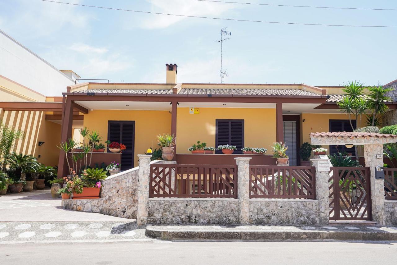 Guesthouse Da Filiberto Melendugno Buitenkant foto