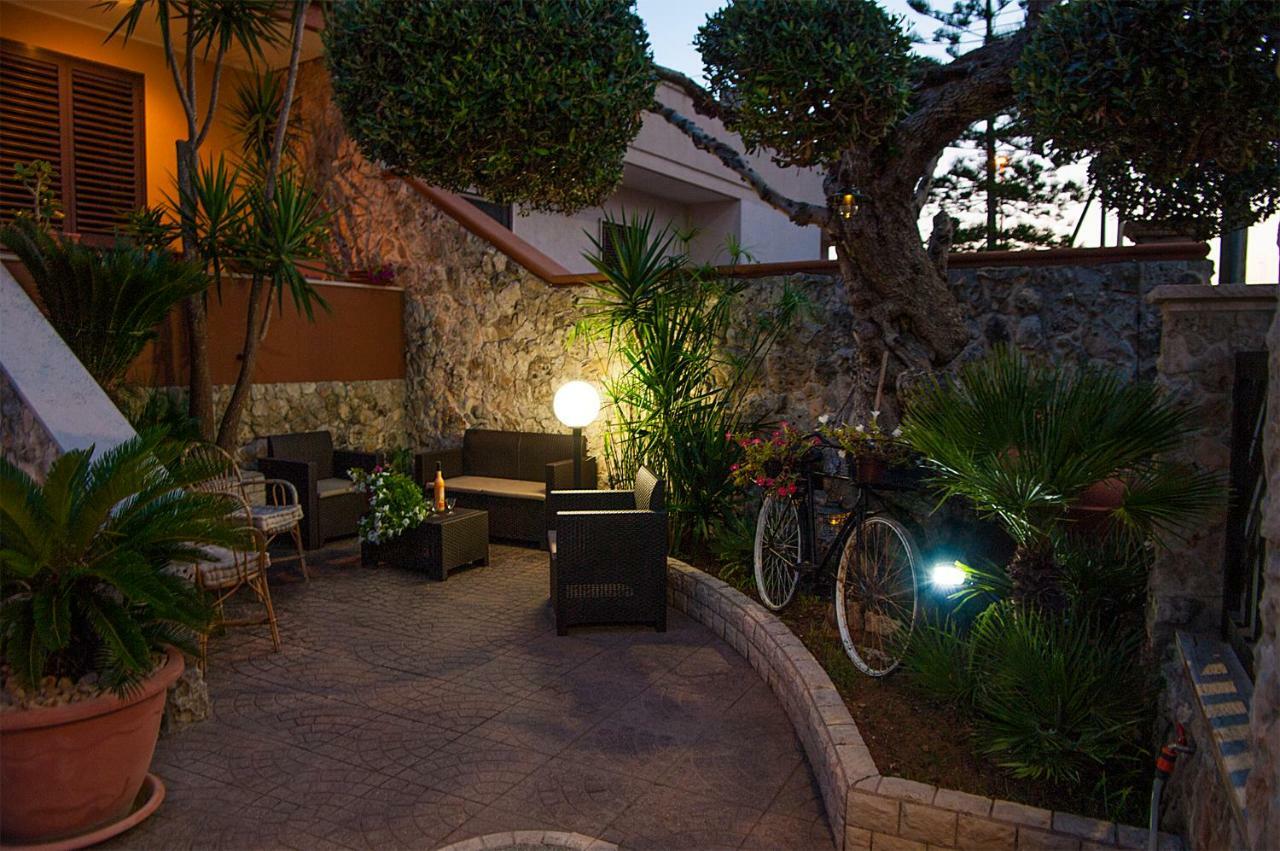 Guesthouse Da Filiberto Melendugno Buitenkant foto